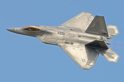 Air superiority fighter