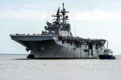 America-class amphibious assault ship