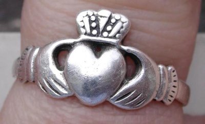 Claddagh ring