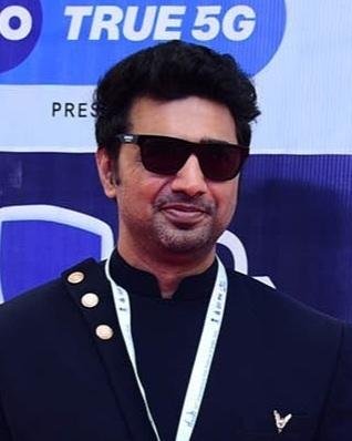 Dev (Bengali Actor)