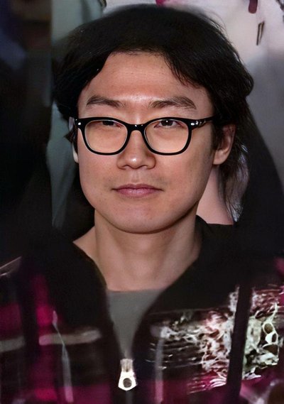 Hwang Dong-Hyuk