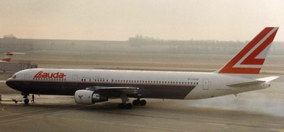 Lauda Air Flight 004