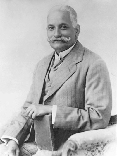 Motilal Nehru