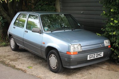 Renault 5