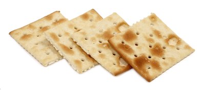 Saltine cracker
