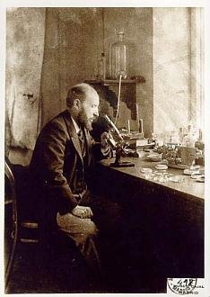 Santiago Ramón Y Cajal