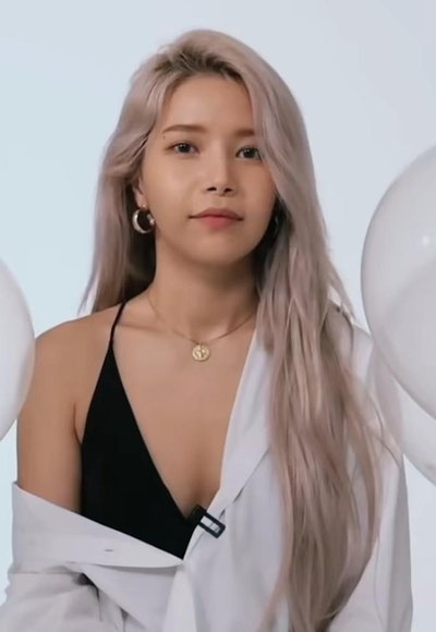 Solar (Singer)