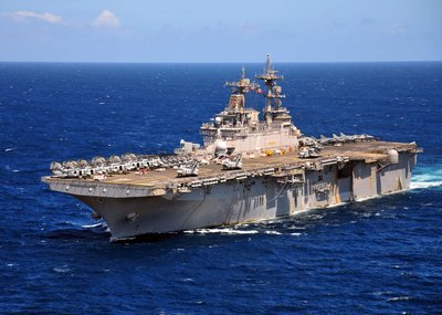 Uss Boxer (Lhd-4)