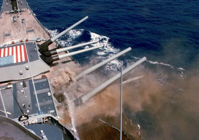 USS Iowa turret explosion
