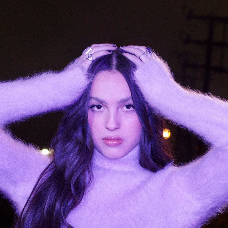 Olivia Rodrigo - Topic