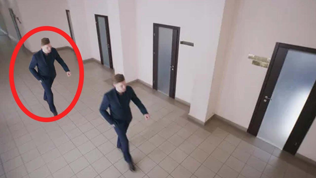 The Most Convincing Parallel Universe Story