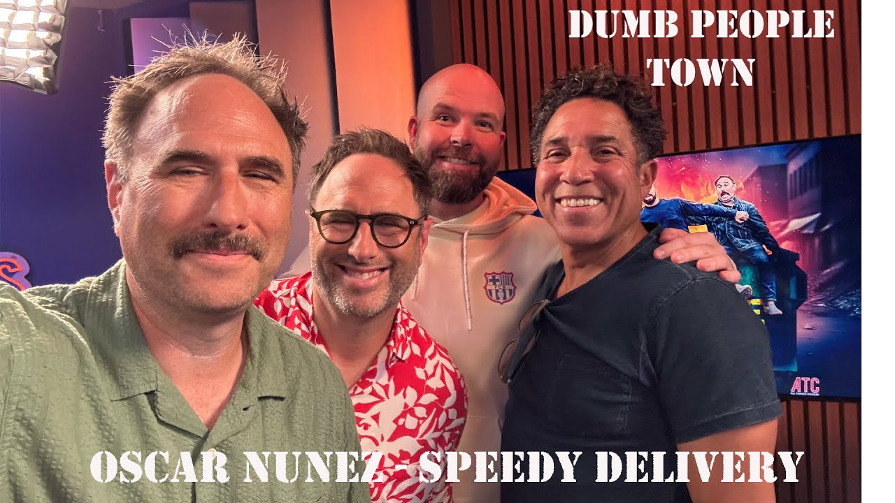 Dumb People Town: Oscar Nunez - Speedy Delivery